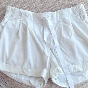Lululemon cuffed shorts
